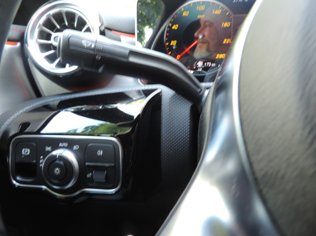 Mercedes Classe CLA — 33